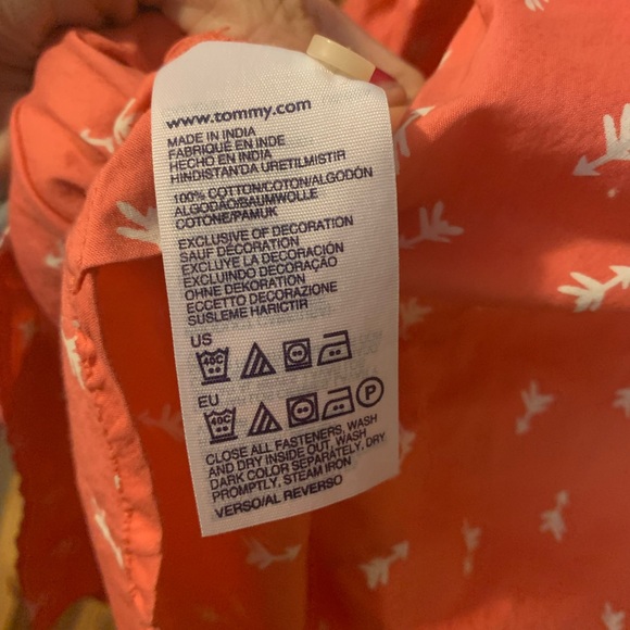 Like new! Tommy Hilfiger Button Down Top - Picture 2 of 13